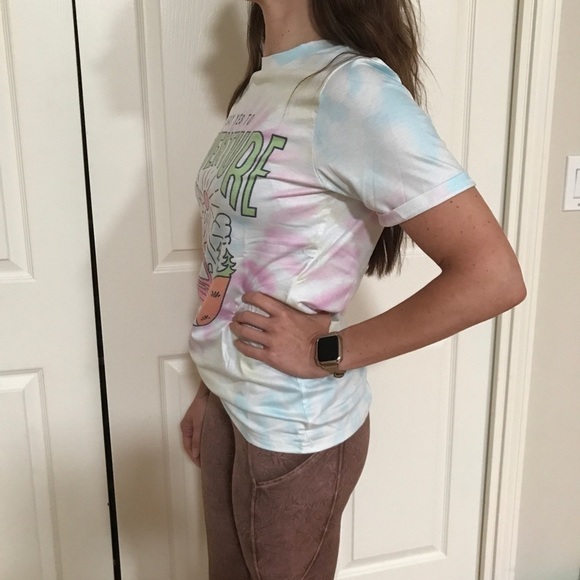 Tie Dye Graphic T-shirt Say Yes To Adventure. NEW - Picture 6 of 8